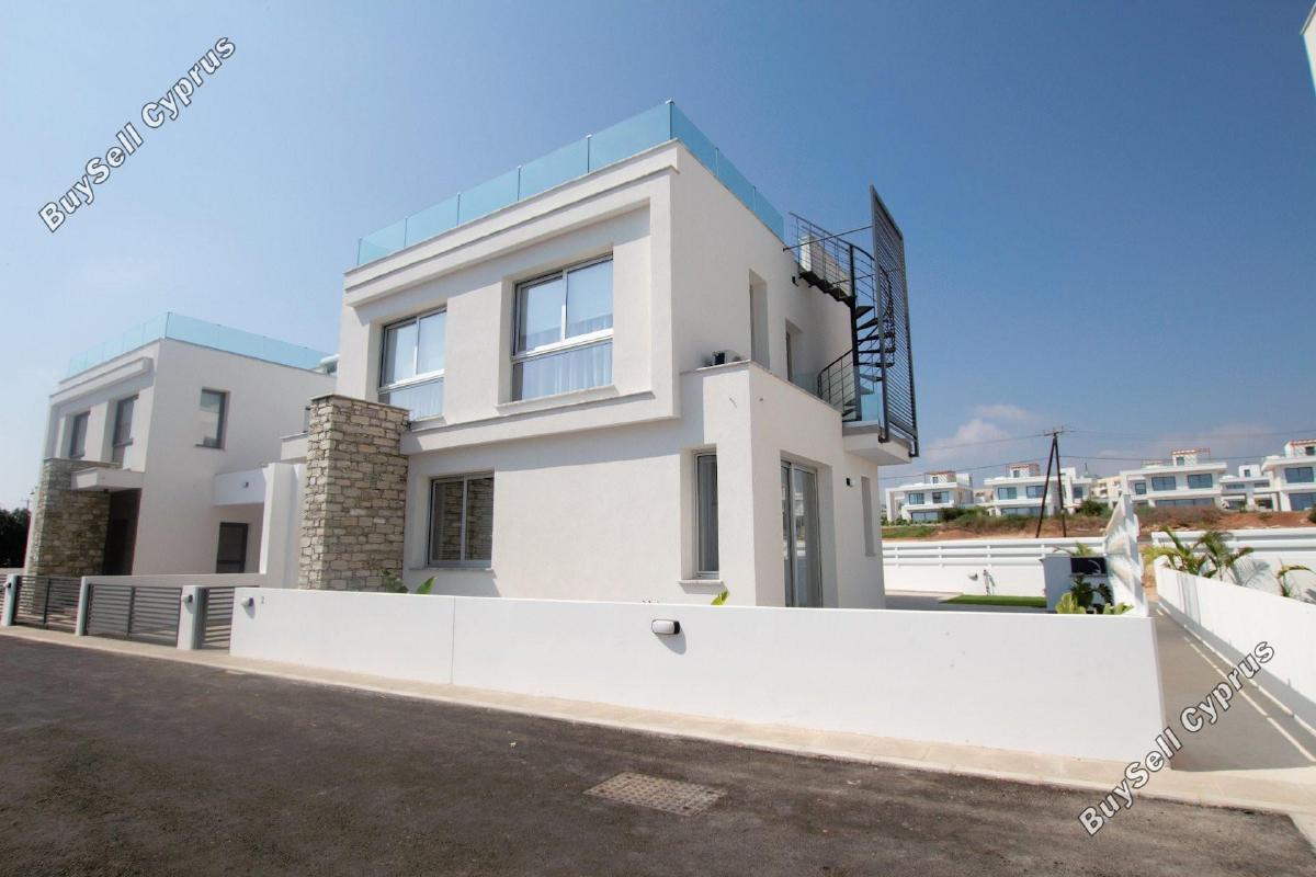 4 Bedroom Detached house for sale in Protaras, Famagusta: https://www.buysellcyprus.com/property-for-sale/famagusta/protaras/4-bed-detached-house-for-sale-protaras-famagusta-1755534.html (www.buysellcyprus.com)