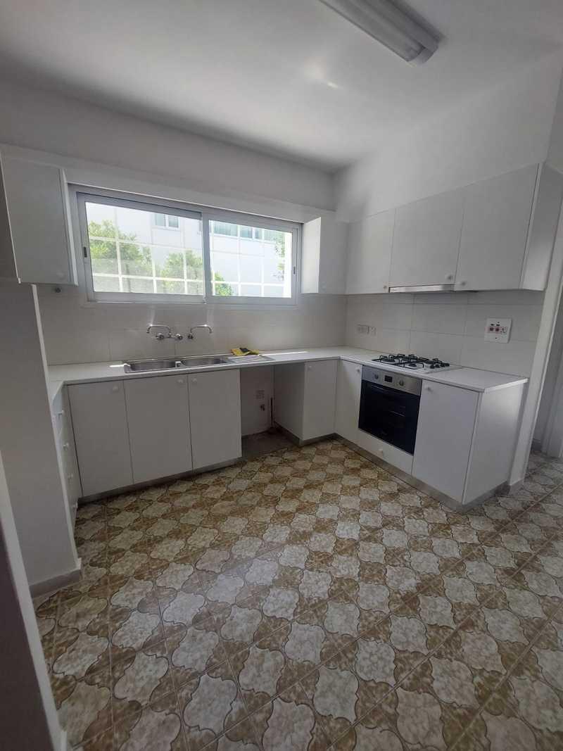 3-bedroom maisonette to rent: https://www.bazaraki.com/adv/5787078_3-bedroom-maisonette-to-rent (www.bazaraki.com)