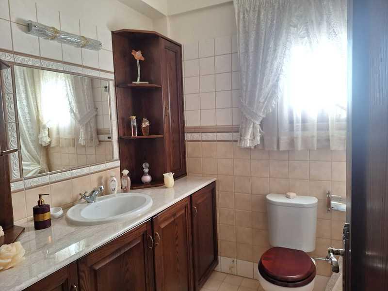 3-bedroom detached house to rent: https://www.bazaraki.com/adv/5786700_3-bedroom-detached-house-to-rent (www.bazaraki.com)