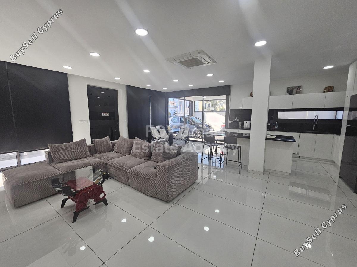 3 Bedroom Semi-detached house for sale in Makedonitissa, Nicosia: https://www.buysellcyprus.com/property-for-sale/nicosia/makedonitissa/3-bed-semi-detached-house-for-sale-makedonitissa-nicosia-1801084.html (www.buysellcyprus.com)