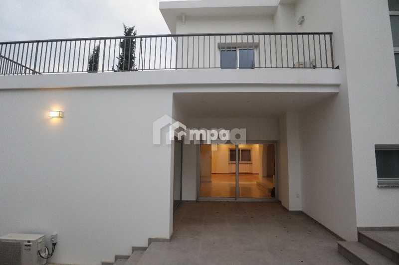 5-bedroom detached house for sale: https://www.bazaraki.com/adv/5767140_5-bedroom-detached-house-for-sale (www.bazaraki.com)