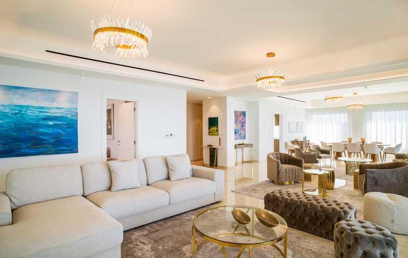 4-bedroom penthouse to rent: https://www.bazaraki.com/adv/5793618_4-bedroom-penthouse-to-rent (www.bazaraki.com)