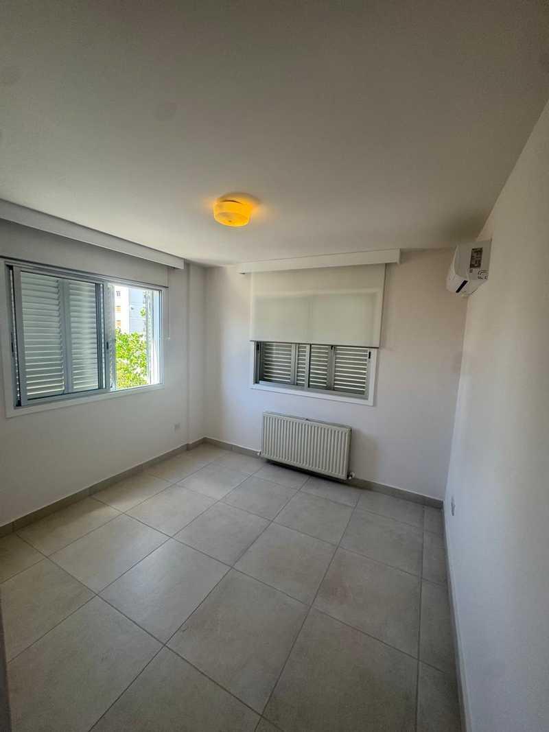 3-bedroom apartment to rent: https://www.bazaraki.com/adv/5786802_3-bedroom-apartment-to-rent (www.bazaraki.com)