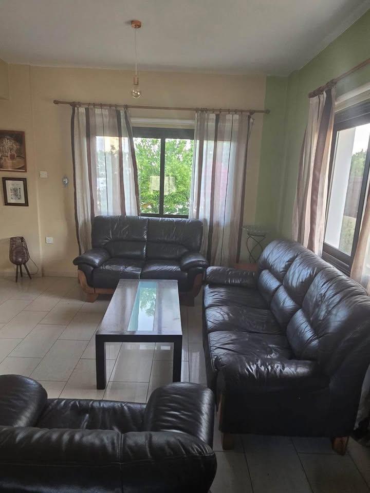 Amazing house for rent: https://www.facebook.com/marketplace/item/1890215501792125 (www.facebook.com)