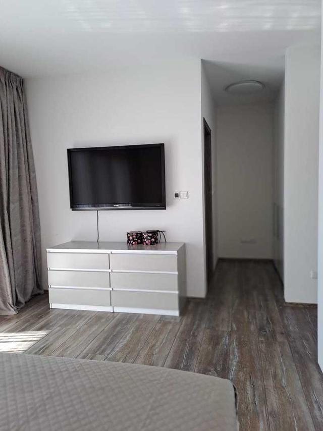 4-bedroom apartment for sale: https://www.bazaraki.com/adv/5791231_4-bedroom-apartment-for-sale (www.bazaraki.com)