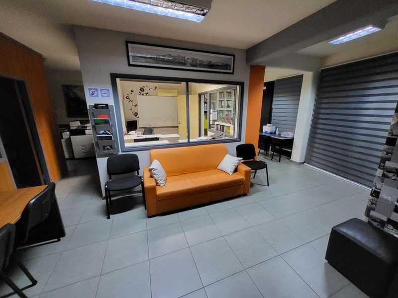 Office in city center: https://www.bazaraki.com/adv/5787141_office-in-city-center (www.bazaraki.com)