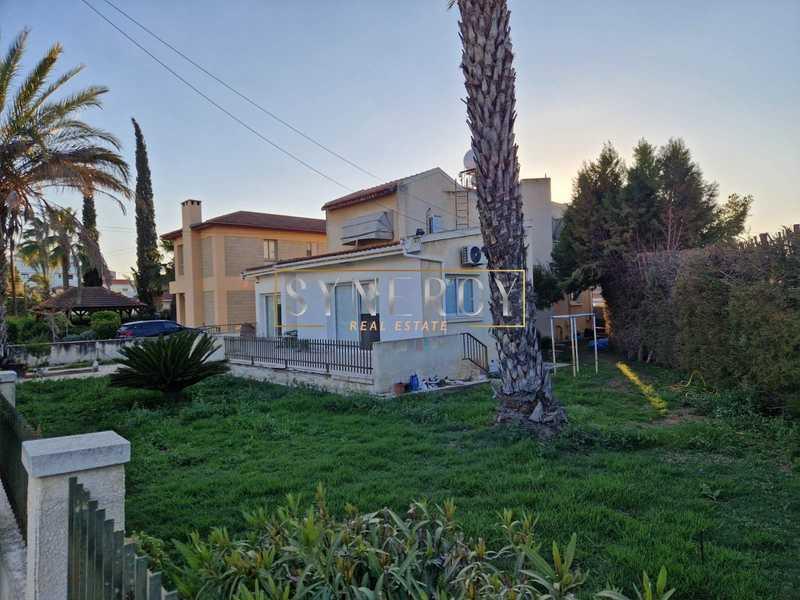 3-bedroom detached house for sale: https://www.bazaraki.com/adv/5796861_3-bedroom-detached-house-for-sale (www.bazaraki.com)
