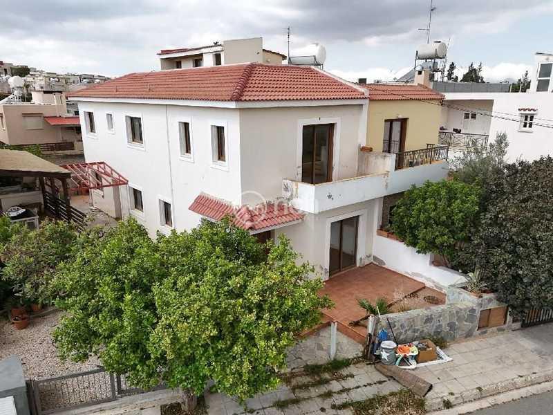 3-bedroom detached house for sale: https://www.bazaraki.com/adv/5786775_3-bedroom-detached-house-for-sale (www.bazaraki.com)
