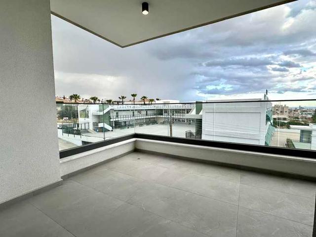 2-bedroom penthouse to rent: https://www.bazaraki.com/adv/5797053_2-bedroom-penthouse-to-rent (www.bazaraki.com)