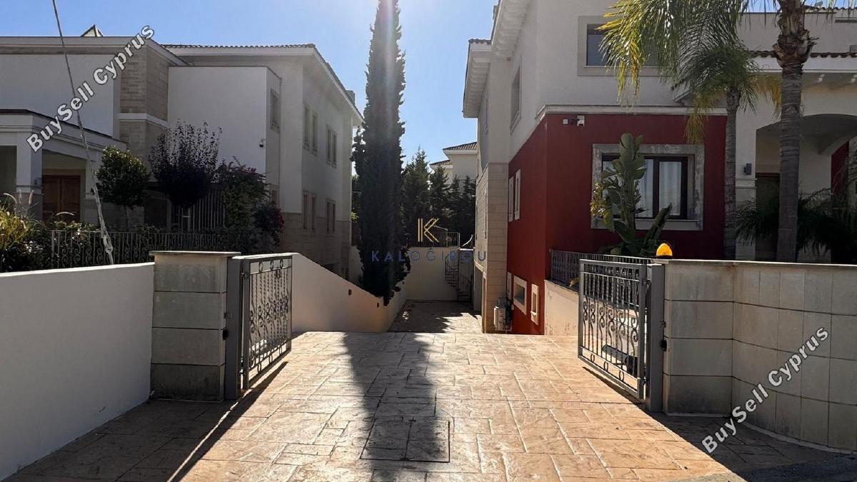 5 Bedroom Detached house for sale in Kalogiroi, Limassol: https://www.buysellcyprus.com/property-for-sale/limassol/kalogiroi/5-bed-detached-house-for-sale-kalogiroi-limassol-1794223.html (www.buysellcyprus.com)