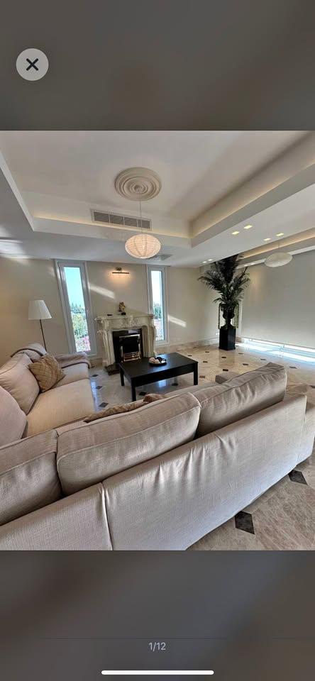 4 Beds 2 Baths House: https://www.facebook.com/marketplace/item/1209334443872119 (www.facebook.com)