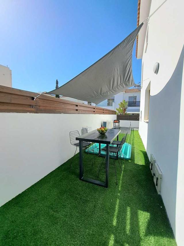 Luxury 3 bedroom villa with a pool: https://www.bazaraki.com/adv/5795916_luxury-3-bedroom-villa-with-a-pool (www.bazaraki.com)
