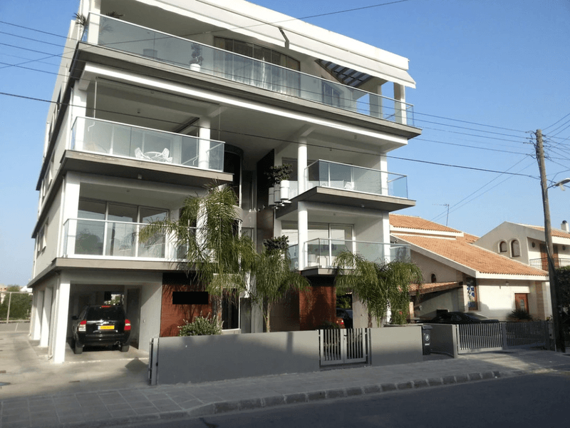 2-bedroom apartment to rent: https://www.bazaraki.com/adv/5788011_2-bedroom-apartment-to-rent (www.bazaraki.com)