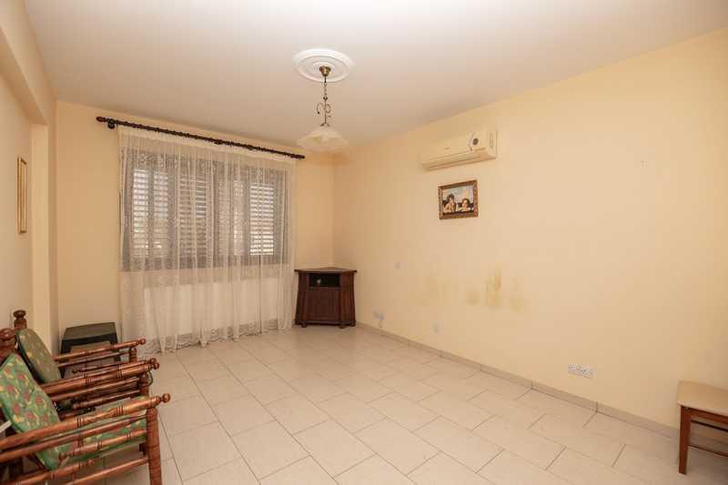 3-bedroom villa to rent: https://www.bazaraki.com/adv/5797191_3-bedroom-villa-to-rent (www.bazaraki.com)