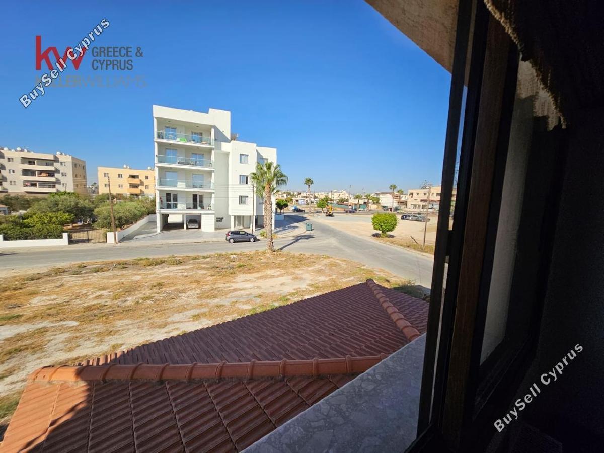 3 Bedroom Semi-detached house to rent in Faneromeni, Larnaca: https://www.buysellcyprus.com/property-for-rent/larnaca/faneromeni/3-bed-semi-detached-house-to-rent-faneromeni-larnaca-1800356.html (www.buysellcyprus.com)