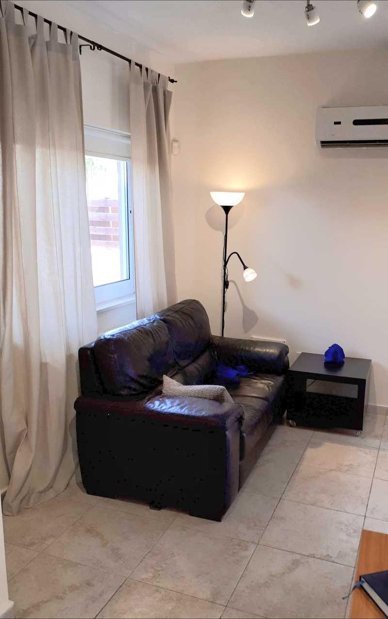 3-bedroom detached house to rent: https://www.bazaraki.com/adv/5794006_3-bedroom-detached-house-to-rent (www.bazaraki.com)