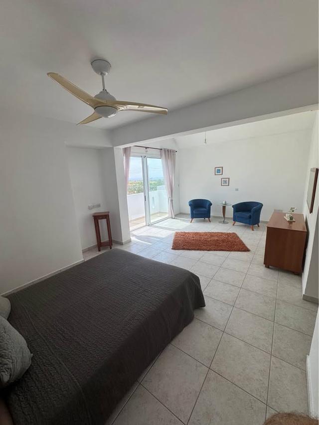 Villa for sale in Agia Marinouda: https://www.facebook.com/marketplace/item/1098626628972800 (www.facebook.com)