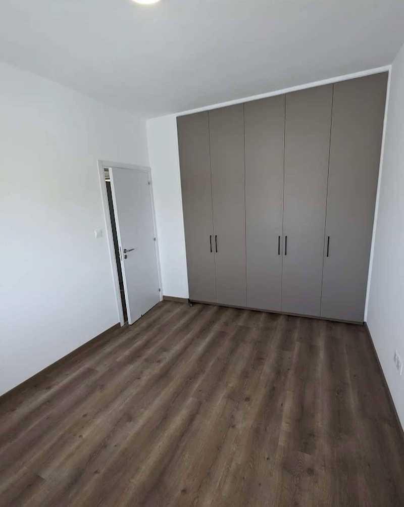 3-bedroom apartment to rent: https://www.bazaraki.com/adv/5795219_3-bedroom-apartment-to-rent (www.bazaraki.com)