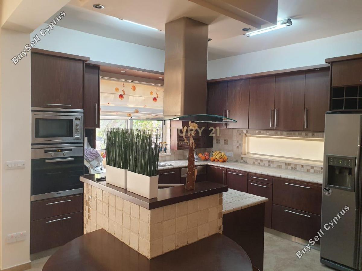 5 Bedroom Detached house for sale in Agios Athanasios, Limassol: https://www.buysellcyprus.com/property-for-sale/limassol/agios-athanasios/5-bed-detached-house-for-sale-agios-athanasios-limassol-1800483.html (www.buysellcyprus.com)