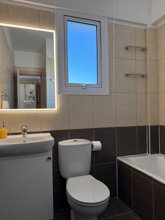 2 bdr flat w/ pool access: https://www.bazaraki.com/adv/5792556_2-bdr-flat-w-pool-access (www.bazaraki.com)