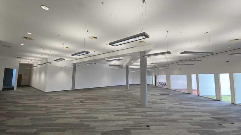 Luxury open plan office 582 sq.m.: https://www.bazaraki.com/adv/5765918_luxury-open-plan-office-582-sq-m (www.bazaraki.com)