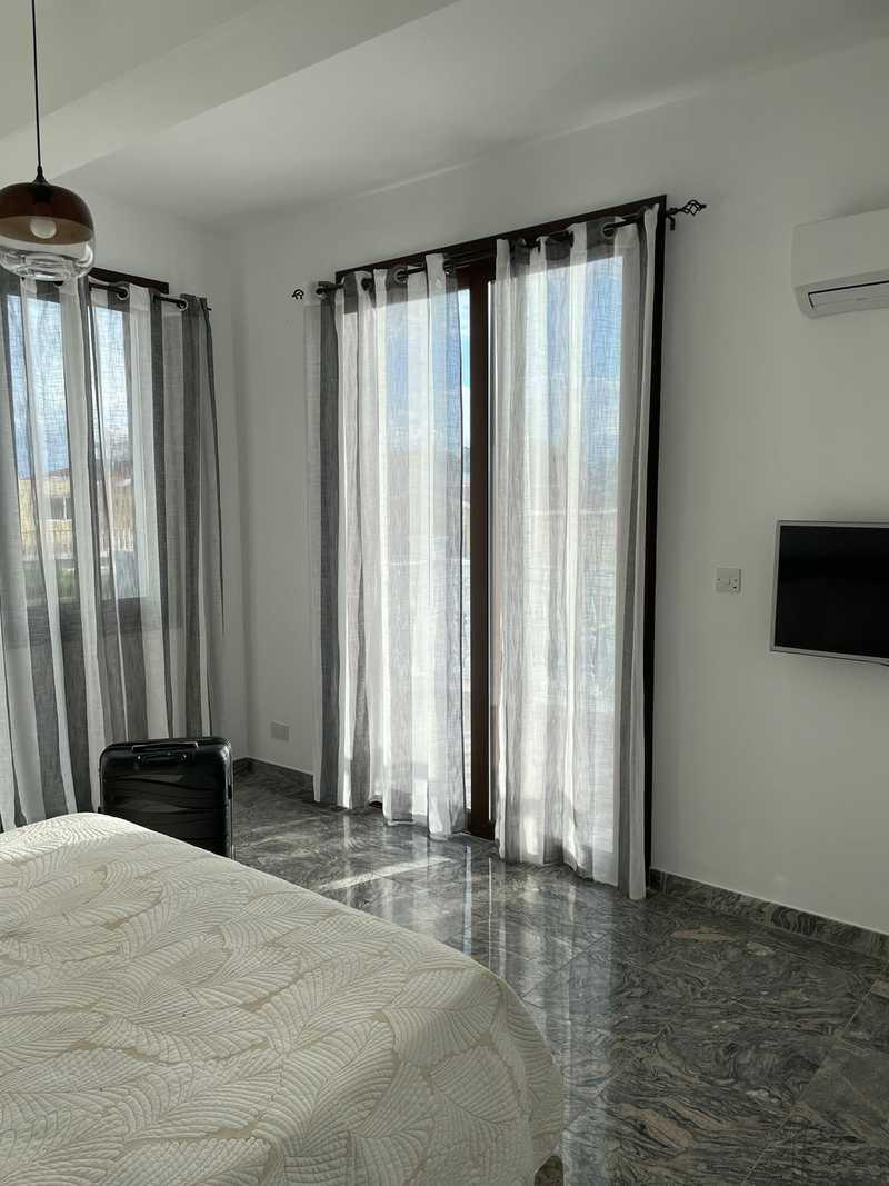 4-bedroom villa to rent: https://www.bazaraki.com/adv/5767978_4-bedroom-villa-to-rent (www.bazaraki.com)