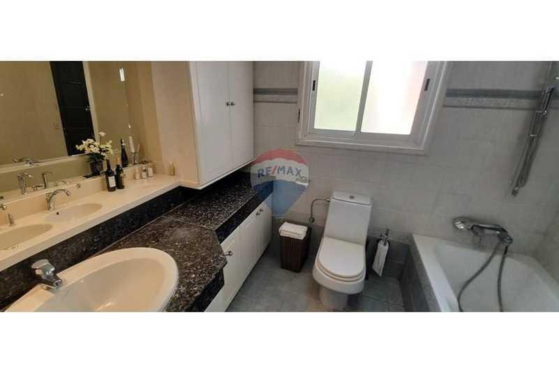 5-bedroom detached house for sale: https://www.bazaraki.com/adv/5798074_5-bedroom-detached-house-for-sale (www.bazaraki.com)