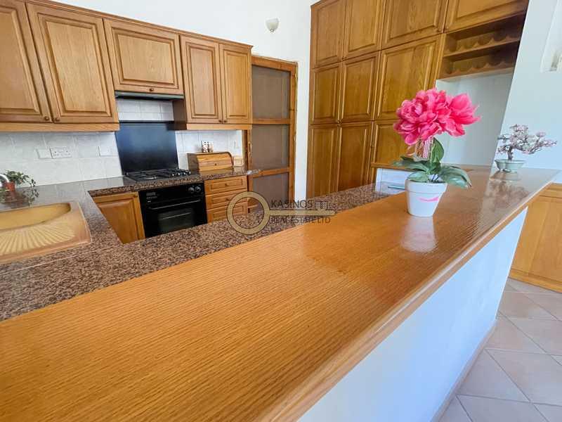 3-bedroom detached house for sale: https://www.bazaraki.com/adv/5786506_3-bedroom-detached-house-for-sale (www.bazaraki.com)