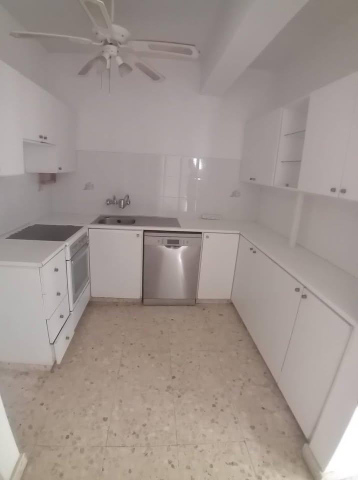 3 bedroom apartment kisonerga: https://www.facebook.com/marketplace/item/1101455215150945 (www.facebook.com)