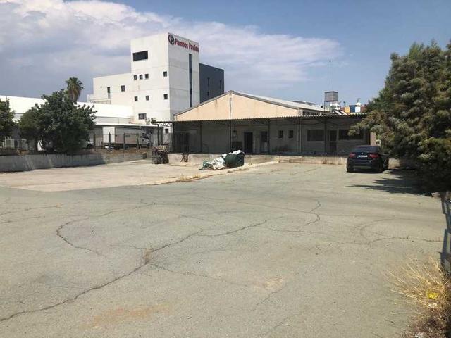 Commercial warehouse in agios athanasios, limassol: https://www.bazaraki.com/adv/5797935_commercial-warehouse-in-agios-athanasios-limassol (www.bazaraki.com)