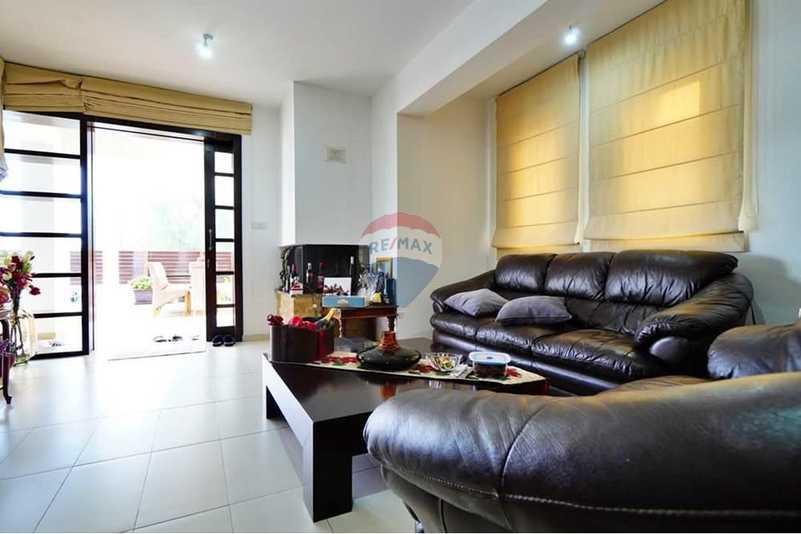 4-bedroom detached house for sale: https://www.bazaraki.com/adv/5797867_4-bedroom-detached-house-for-sale (www.bazaraki.com)