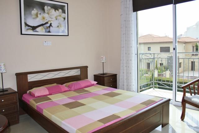 4-bedroom house in Limassol №152628: https://dom.com.cy/en/catalog/rent/152628/ (dom.com.cy)