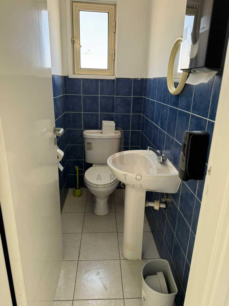 3-bedroom apartment to rent: https://www.bazaraki.com/adv/5796217_3-bedroom-apartment-to-rent (www.bazaraki.com)