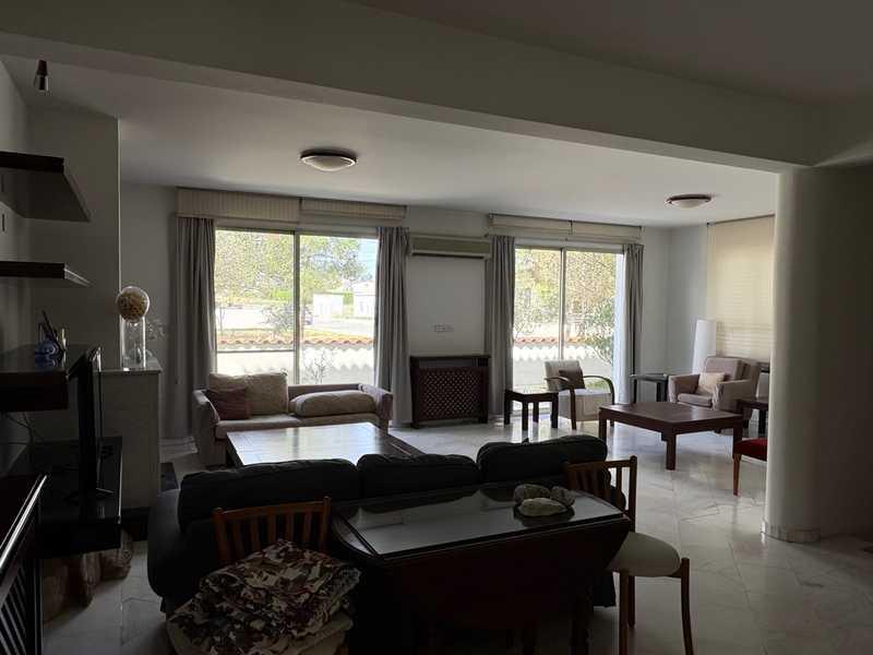 4-bedroom detached house to rent: https://www.bazaraki.com/adv/5794606_4-bedroom-detached-house-to-rent (www.bazaraki.com)
