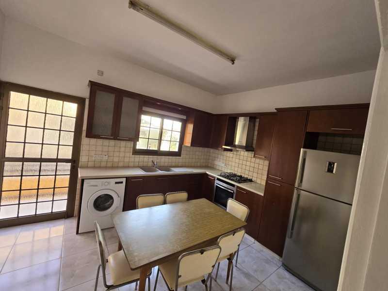 2-bedroom semi-detached to rent: https://www.bazaraki.com/adv/5787115_2-bedroom-semi-detached-to-rent (www.bazaraki.com)