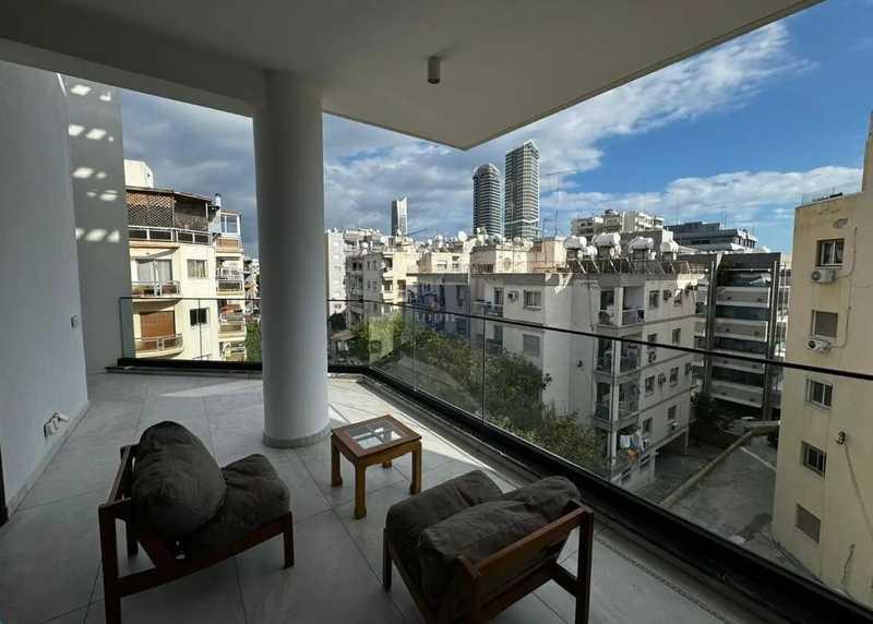 2-bedroom penthouse to rent: https://www.bazaraki.com/adv/5791327_2-bedroom-penthouse-to-rent (www.bazaraki.com)