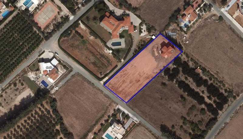 5-bedroom villa for sale: https://www.bazaraki.com/adv/5789297_5-bedroom-villa-for-sale (www.bazaraki.com)