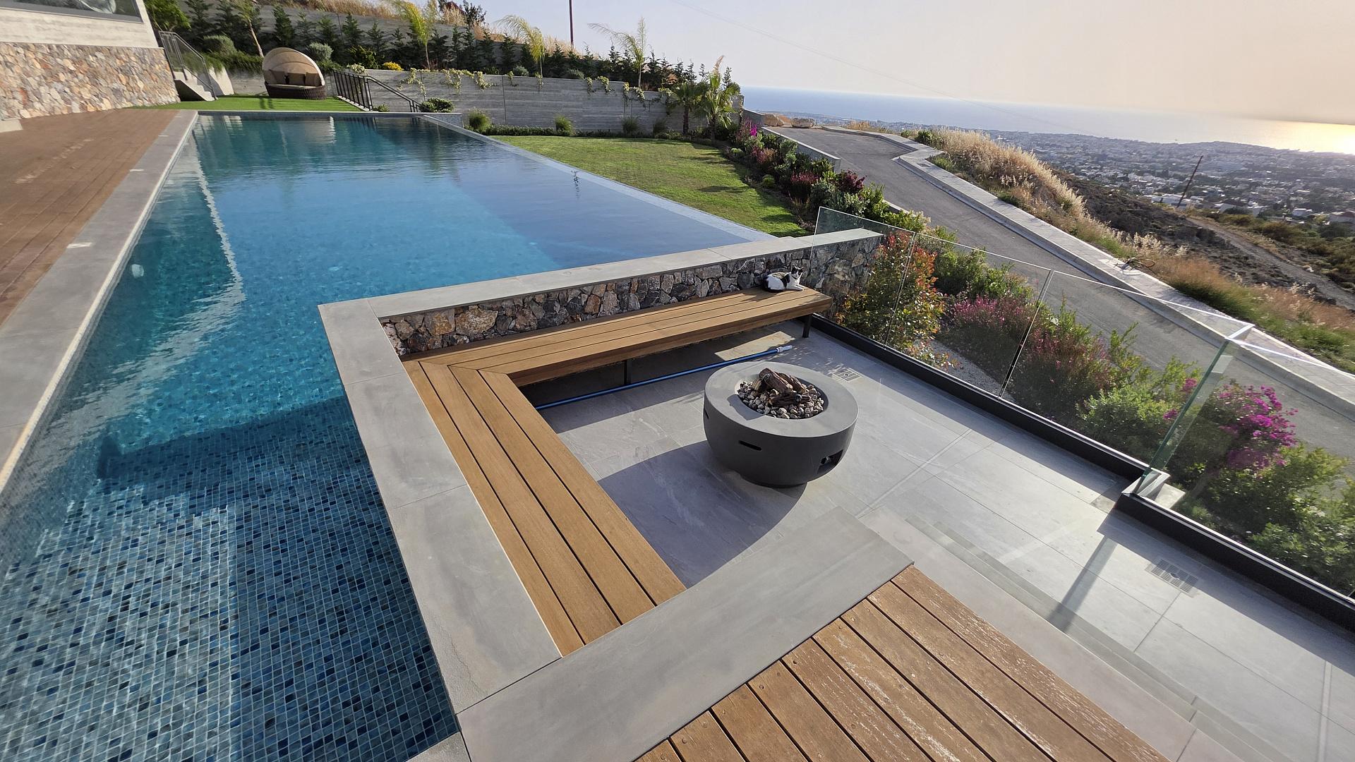 5-bedroom villa in Paphos № 152717: https://dom.com.cy/en/catalog/sale/152717/ (dom.com.cy)