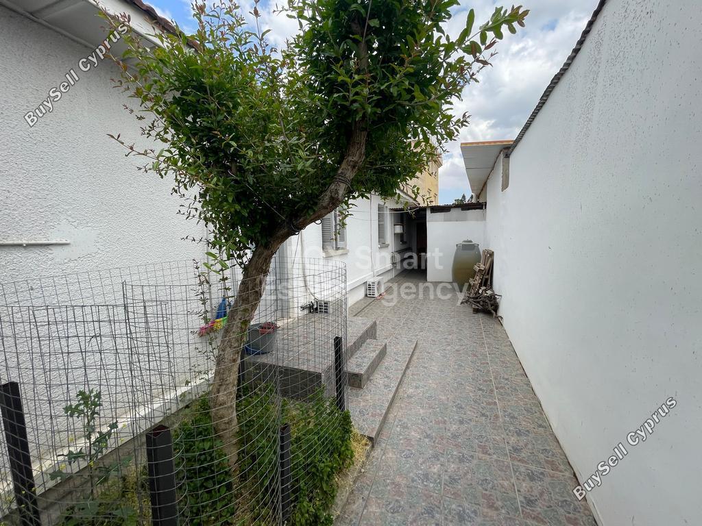 5 Bedroom Detached house for sale in Kaimakli, Nicosia: https://www.buysellcyprus.com/property-for-sale/nicosia/kaimakli/5-bed-detached-house-for-sale-kaimakli-nicosia-1796613.html (www.buysellcyprus.com)