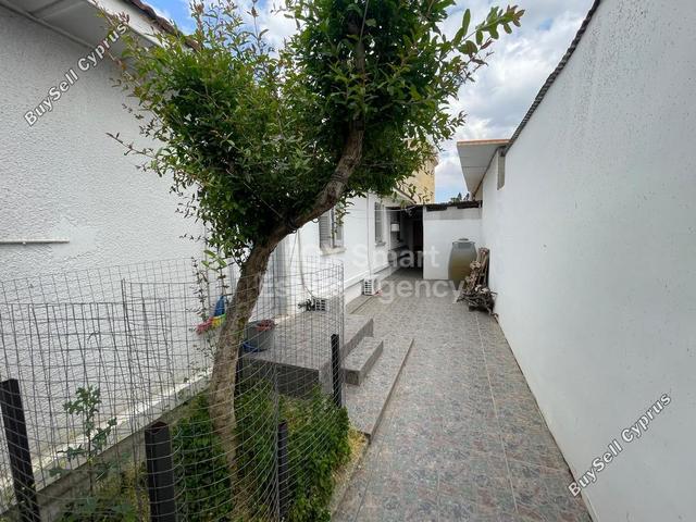 5 Bedroom Detached house for sale in Kaimakli, Nicosia: https://www.buysellcyprus.com/property-for-sale/nicosia/kaimakli/5-bed-detached-house-for-sale-kaimakli-nicosia-1796613.html (www.buysellcyprus.com)