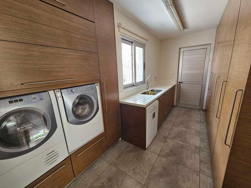 4-bedroom detached house for sale: https://www.bazaraki.com/adv/5797390_6-bedroom-detached-house-for-sale (www.bazaraki.com)