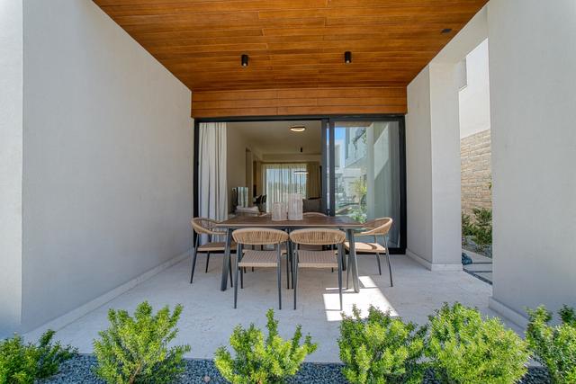 3-bedroom house in Paphos №153847: https://dom.com.cy/en/catalog/rent/153847/ (dom.com.cy)