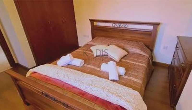 3-bedroom villa to rent: https://www.bazaraki.com/adv/5796769_3-bedroom-villa-to-rent (www.bazaraki.com)