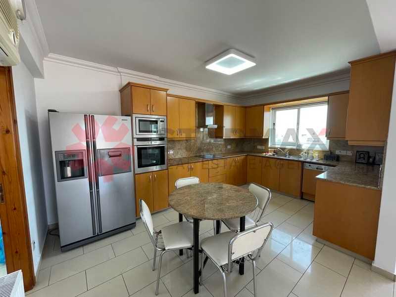 3-bedroom penthouse for sale: https://www.bazaraki.com/adv/5797545_3-bedroom-penthouse-for-sale (www.bazaraki.com)