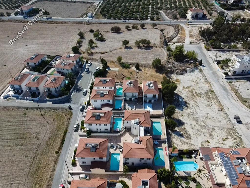 3 Bedroom Detached house for sale in Alethriko, Larnaca: https://www.buysellcyprus.com/property-for-sale/larnaca/alethriko/3-bed-detached-house-for-sale-alethriko-larnaca-1794175.html (www.buysellcyprus.com)