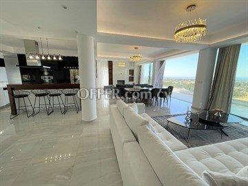 4 Bedroom Villa In Geroskipou, Pafos: https://www.offer.com.cy/en/4-bedroom-villa-in-geroskipou-pafos/21-704346/ (www.offer.com.cy)