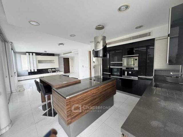 3-bedroom apartment to rent: https://www.bazaraki.com/adv/5797680_3-bedroom-apartment-to-rent (www.bazaraki.com)
