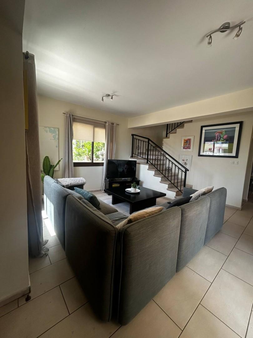 4 Bedroom Detached House For Sale: https://www.zyprus.com/property/39369/4-bedrooms-house-detached-house-in-chloraka-paphos (www.zyprus.com)