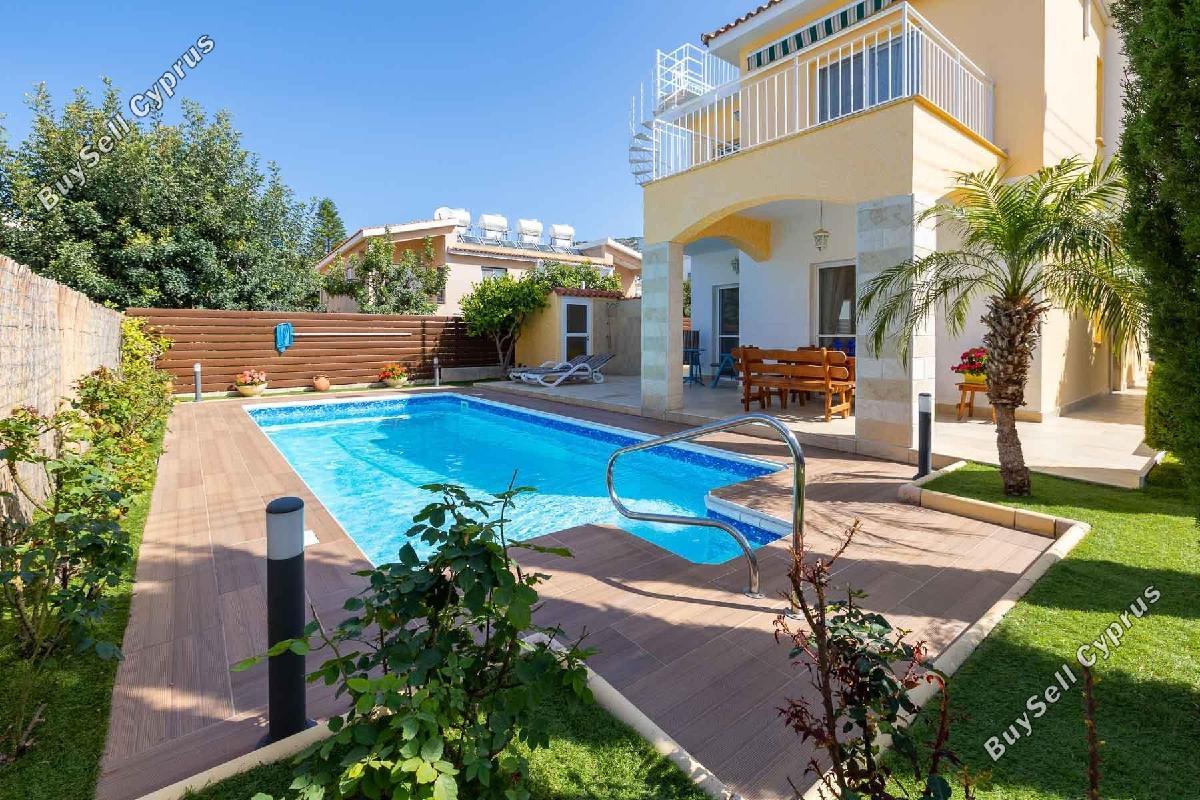 3 Bedroom Detached house for sale in Peyia, Paphos: https://www.buysellcyprus.com/property-for-sale/paphos/peyia/3-bed-detached-house-for-sale-peyia-paphos-1796521.html (www.buysellcyprus.com)