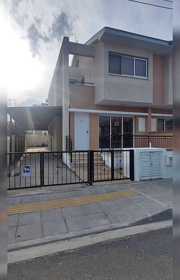 FOR RENT 3 BEDROOM HOUSE OROKLINH: https://www.facebook.com/marketplace/item/676401795317350 (www.facebook.com)